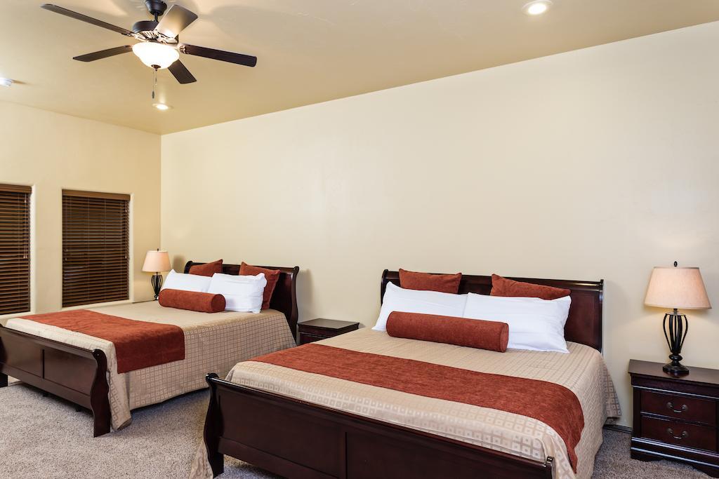 The Courtyard Villas Hobbs Extérieur photo